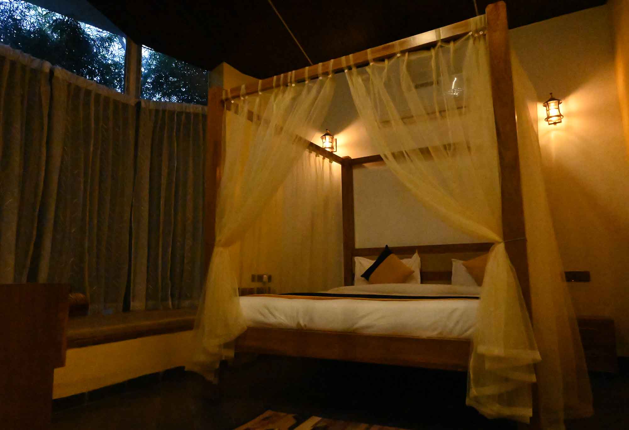 Booking Room